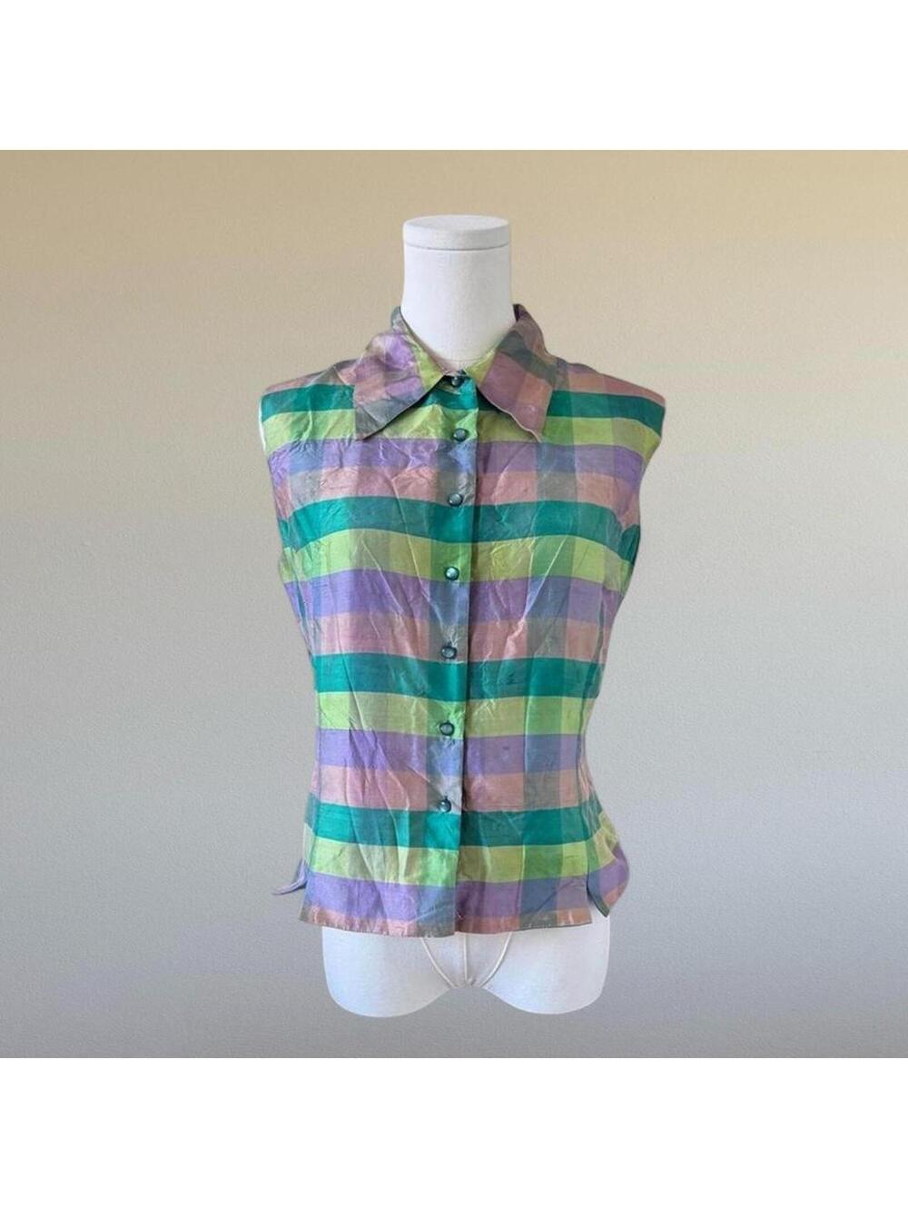 90s silk plaid blouse. From Ice in a size L.